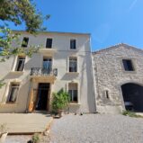 Borgarhus med trädgård och pool, 10 minuter från Medelhavet