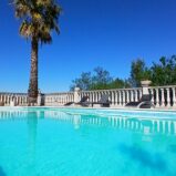 Villa med gästhus och olivlund, pool mm