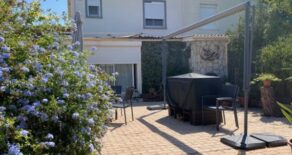 Villa med trädgård i Agde