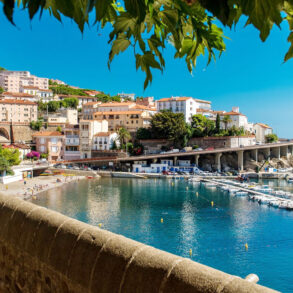 Hus med havsutsikt, i Cerbère