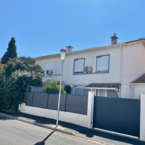 Villa med trädgård i Agde