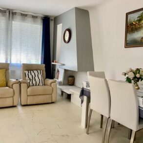 Villa med trädgård i Agde