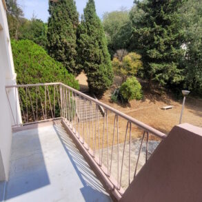 Lägenhet med balkong, i Béziers