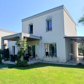 Villa i residens, i staden Béziers