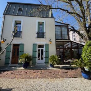 Renoverat Boutique B&B eller familjehus, centralt i Béziers