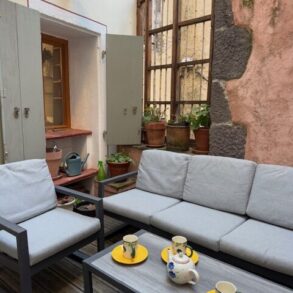 Hus med terrasser, för 1-2 personer i Agde