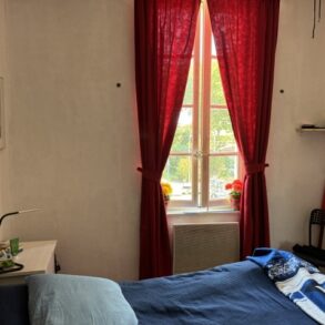 Byhus med garage, charmigt läge invid Canal du Midi