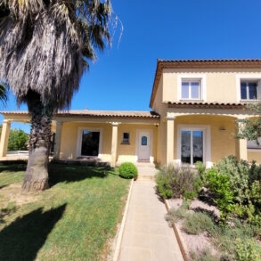 Villa med pool