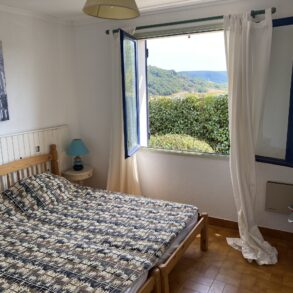 Villa med pool, lantligt läge