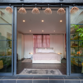 Elegant, renoverad borgarlägenhet med terrass, centralt i Béziers